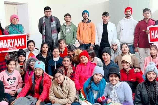  जींद की गाइड लड़कियां राष्ट्रीय जम्बूरी पाली राजस्थान में लेगी भाग 