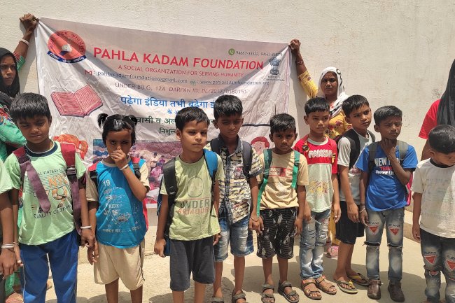 गरीब और जरूरतमंद बच्चों की शिक्षा के लिए पहला कदम फाउंडेशन ने उठाया बड़ा कदम