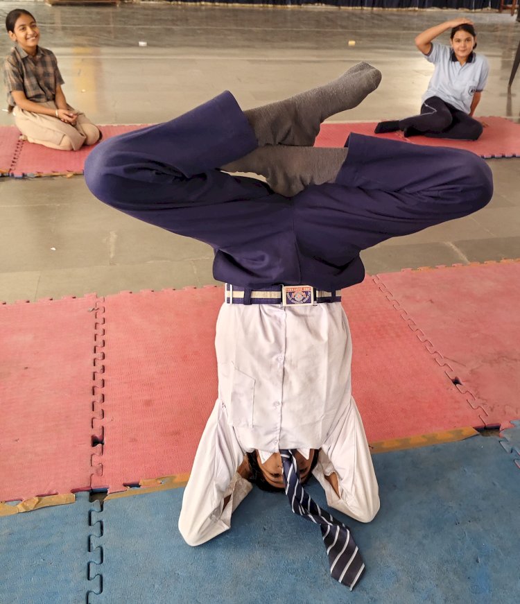 पांच दिवसीय जूनियर रेड क्रॉस कैम्प के दूसरे दिन ………………..