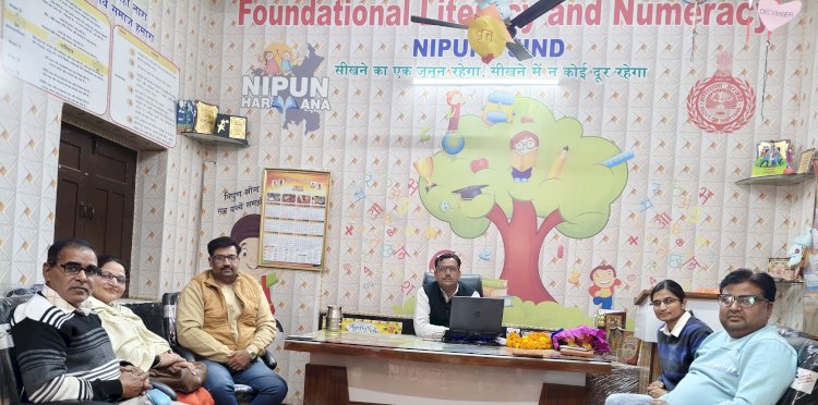 जिला स्तरीय एफ.एल.एन. गतिविधियों की समीक्षा बैठक सम्पन्न, 